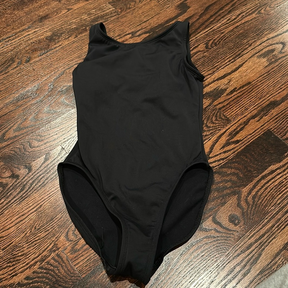 Black leo